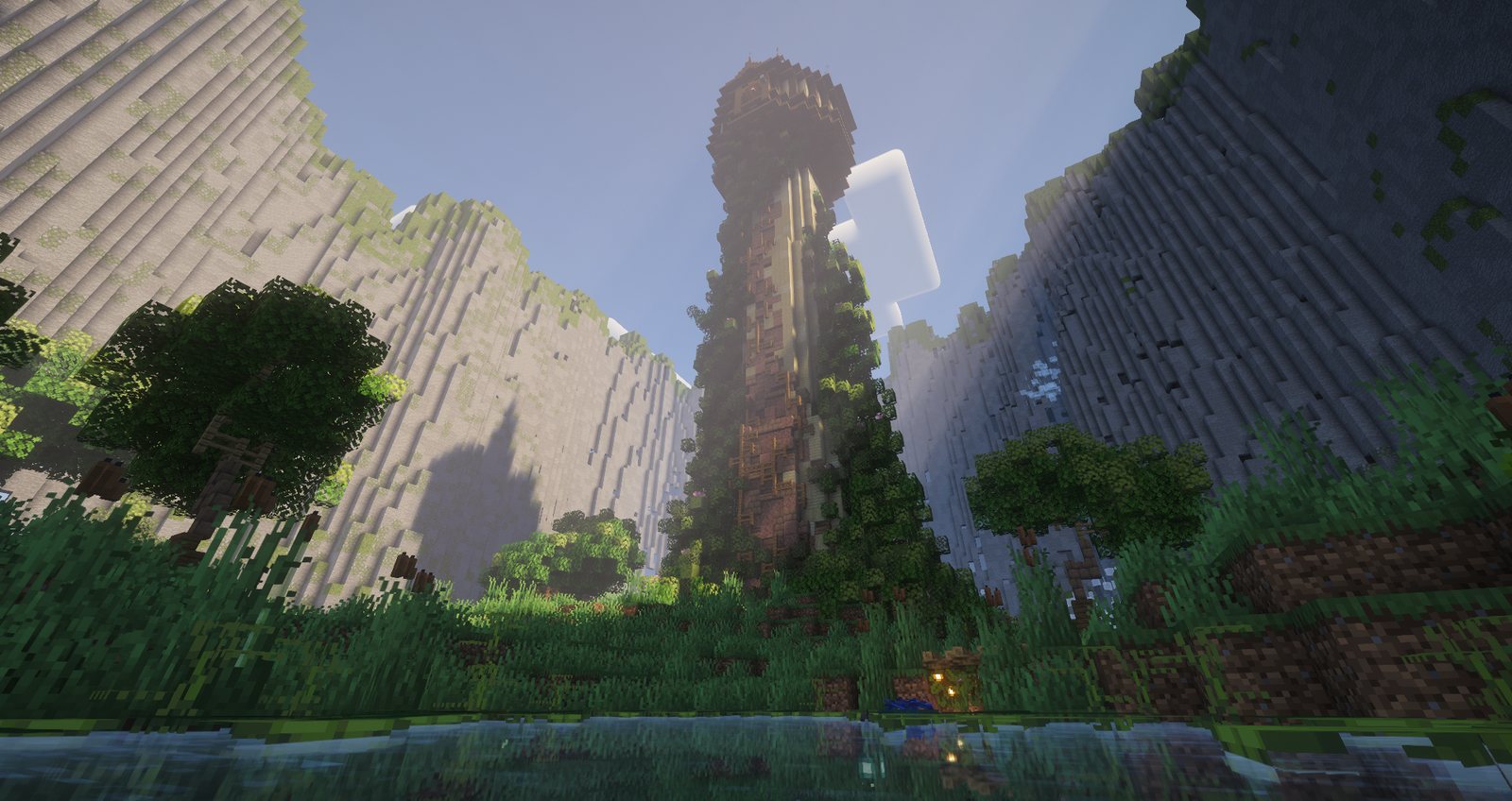 Tangled-inspired fantasy tower build on LoungeSMP, screenshot 1 of 5.